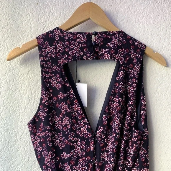 NWT Jack by BB Dakota Ditsy Floral Navy Jumpsuit - Picture 5 of 6